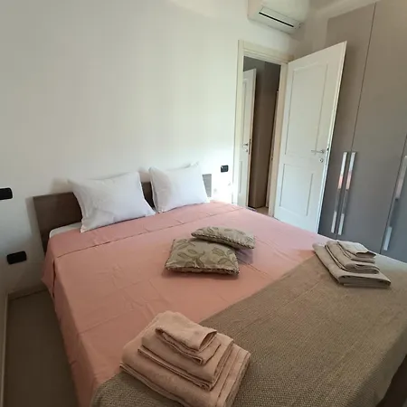 Appartamento Al Feudo-Piscina E Parcheggio Gratuito * Asti